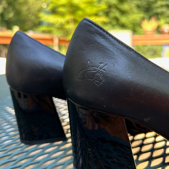 John Fluevog Gilda heels - matte white, patent black - size 6.5 made in Portugal - Picture 5 of 9